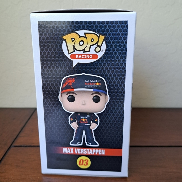 Funko Pop! Racing: Formula 1 - Max Verstappen F1 Collectible Figure Vinyl #03 - Picture 5 of 7